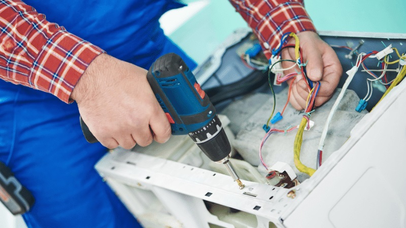 Bayrampaşa Termoteknik Termoteknik çamaşır makinesi kart tamiri – Su almama arızası orijinal parça ile giderildi. - Teknik servis örneği